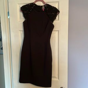 VINCE CAMUTO (Size 4) Sleeveless Little Black Dress